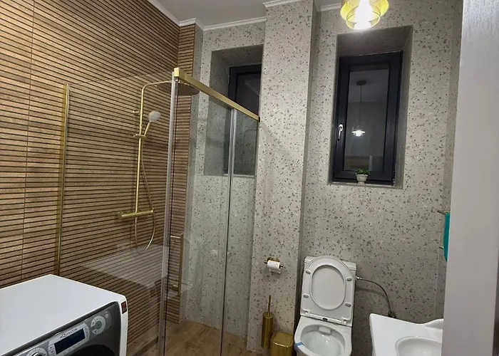 Apartment Center 1898apartments 2 *